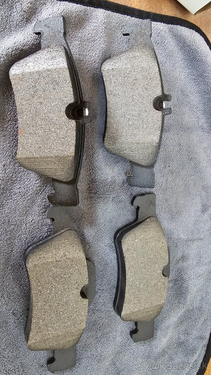 Mercedes CLS brzdové platničky - 2