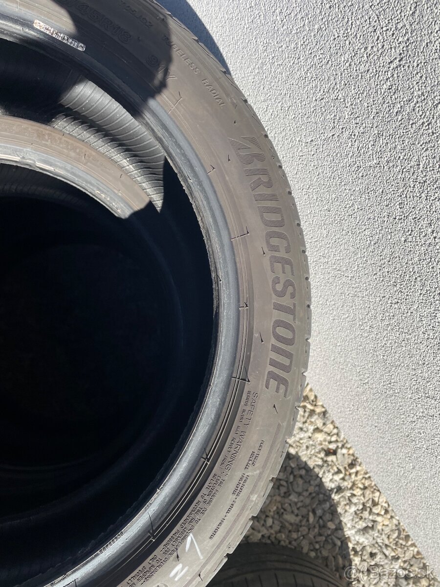 Bridgestone 225/45 R18 letne - 2
