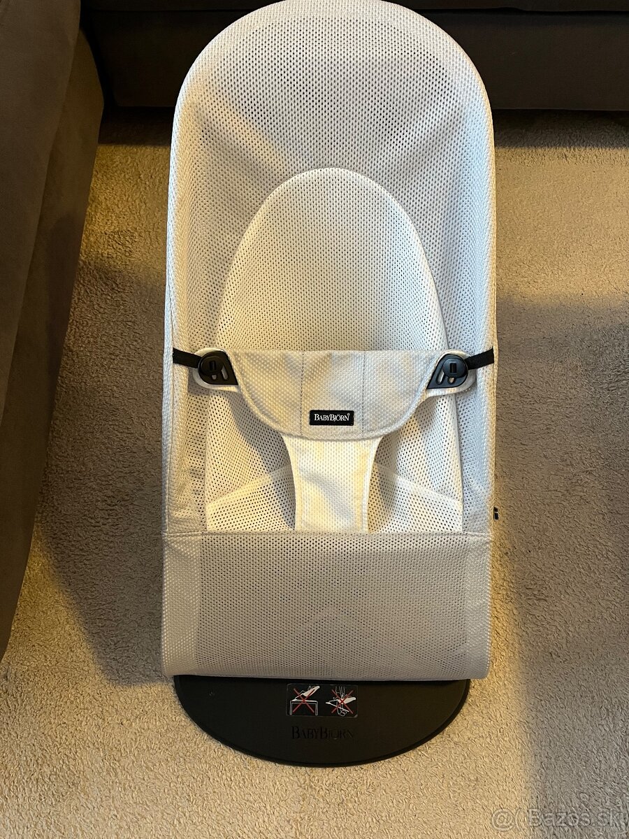 Babybjörn lehátko - 2