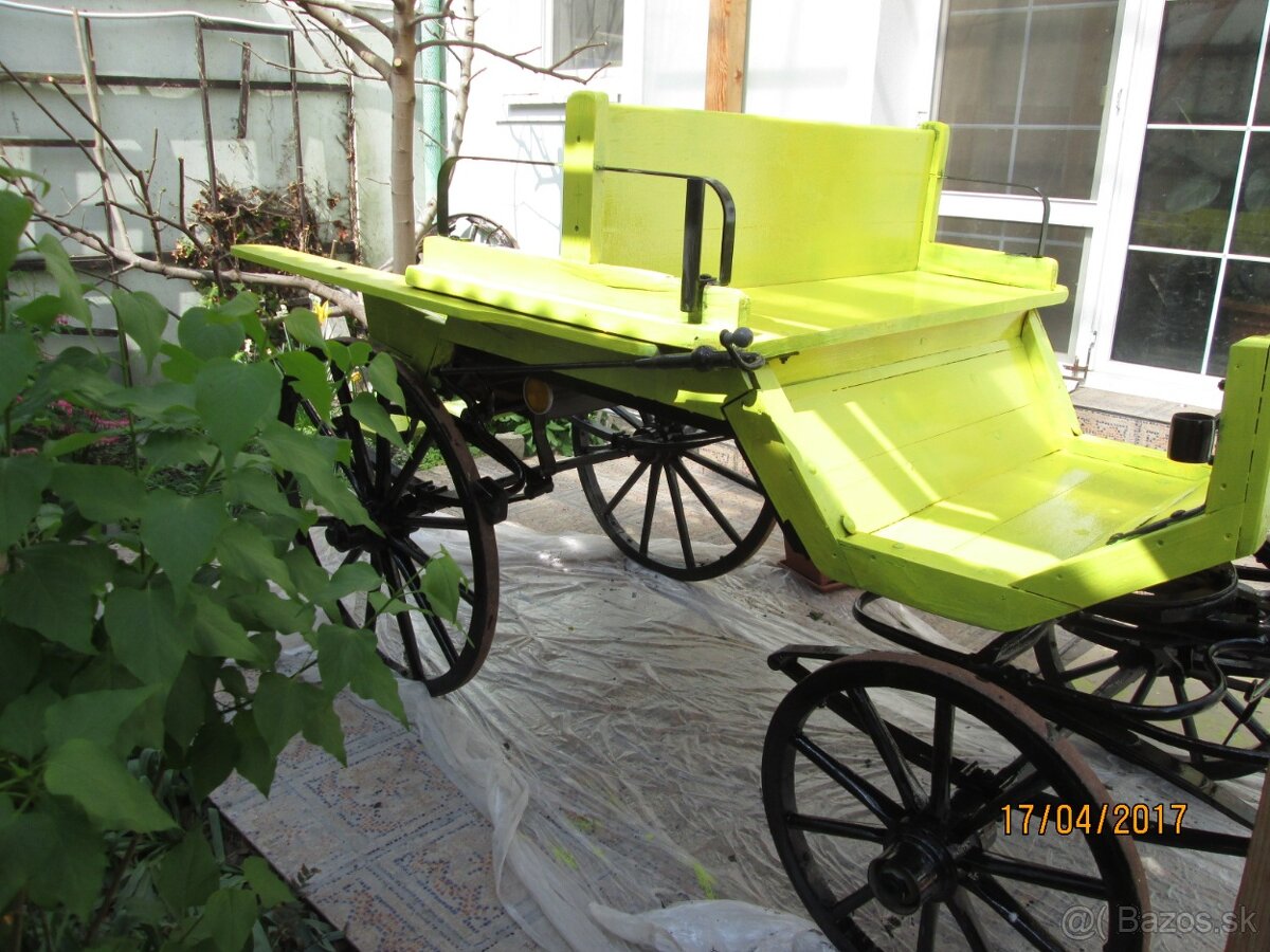 Brička-stojan na kvety - 2