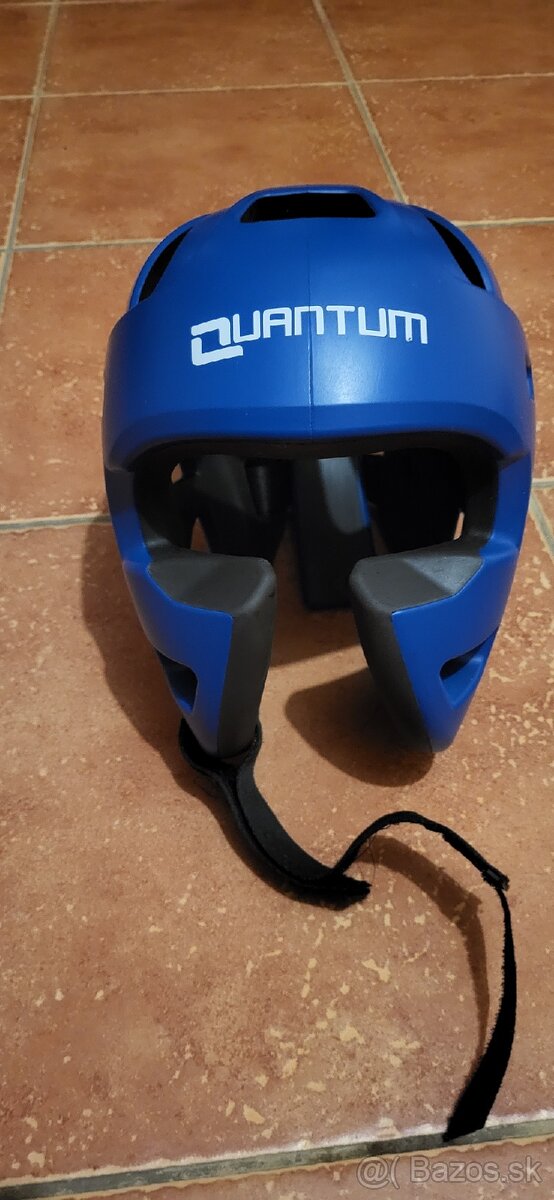 boxerská prilba quantum - 2