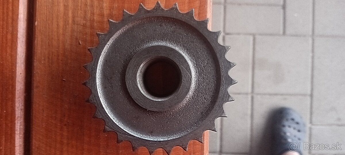 Jawa 350 354 360 primarne kolo 27 Zub - 2