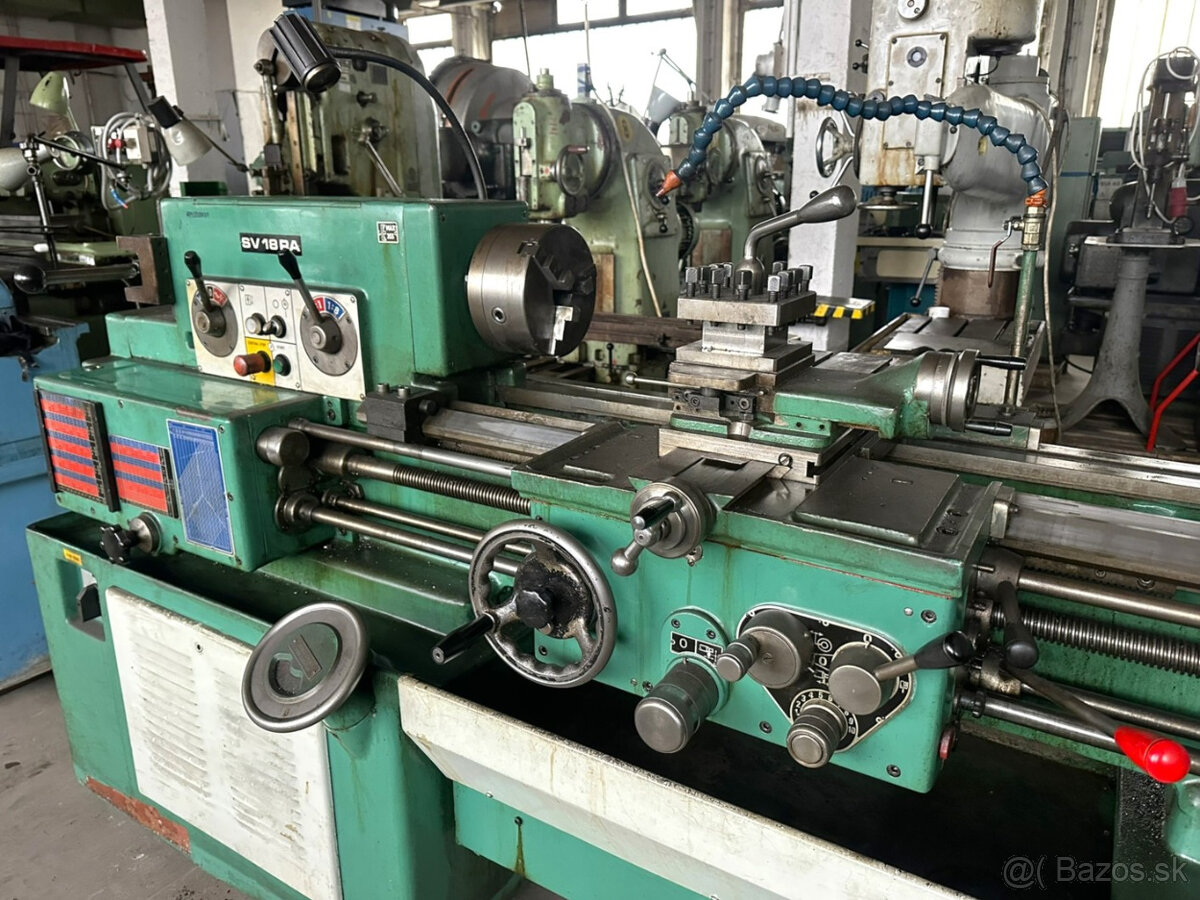 Soustruh hrotový SV 18 RA/750 GO 2016 - 2