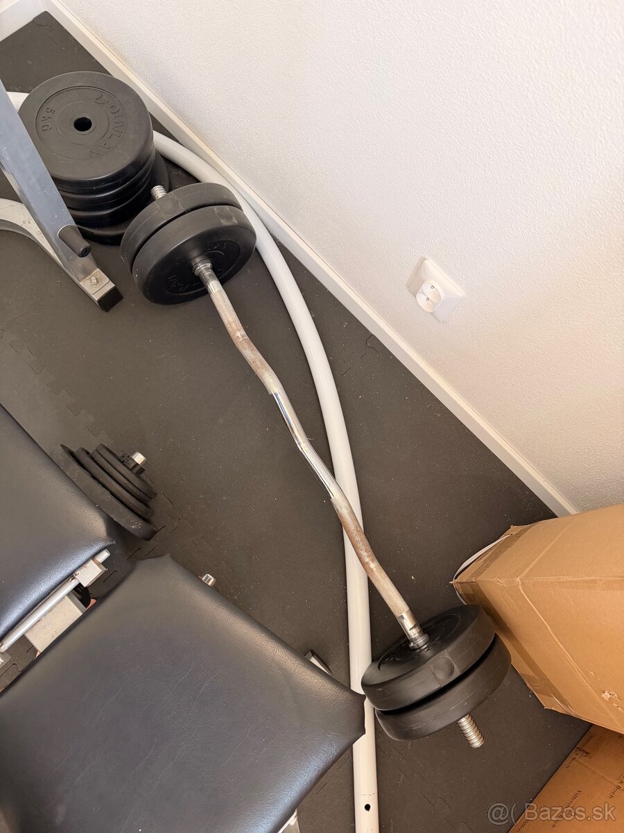 Bench press + činky - 2