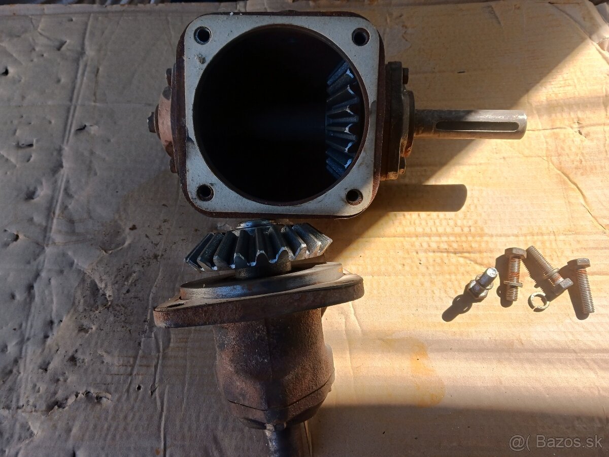 Uhlová prevodovka - 2