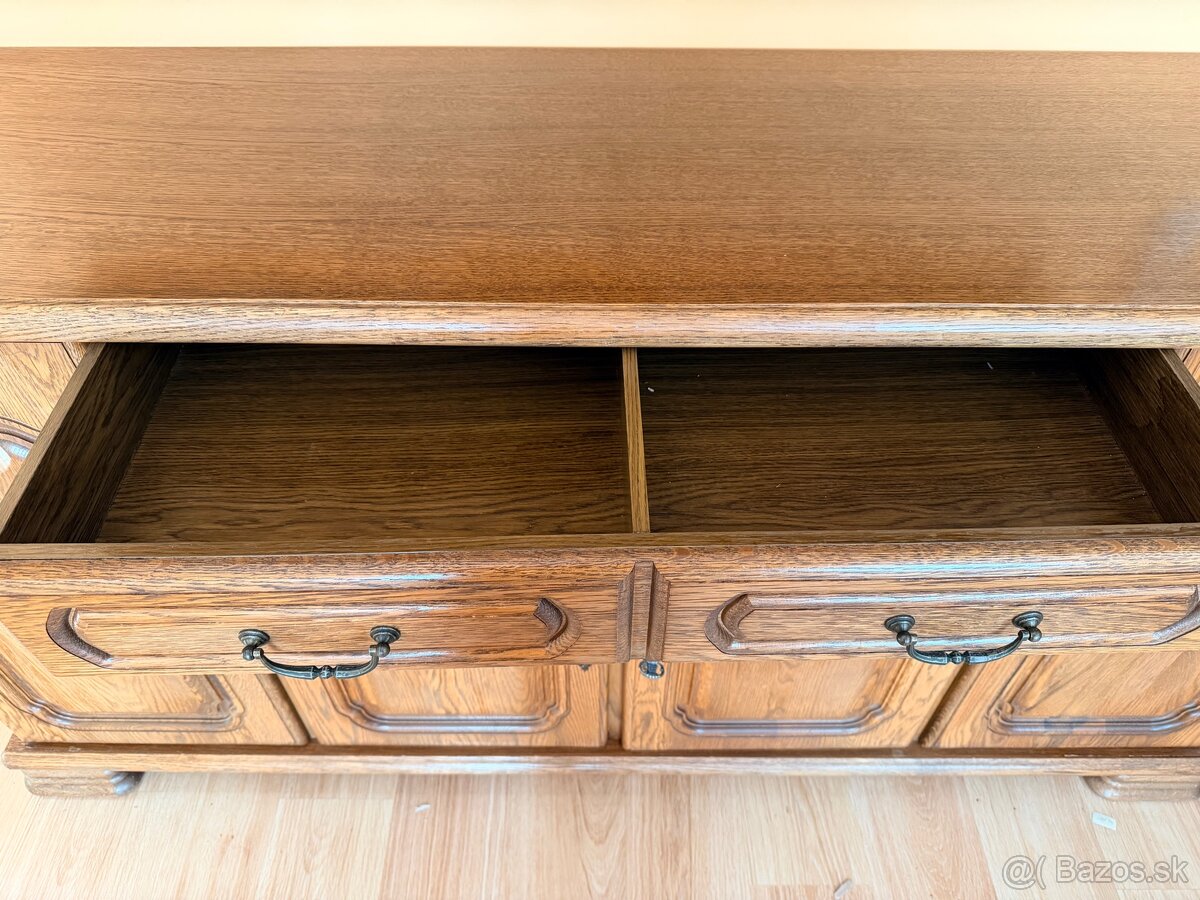 Komoda masív - 2