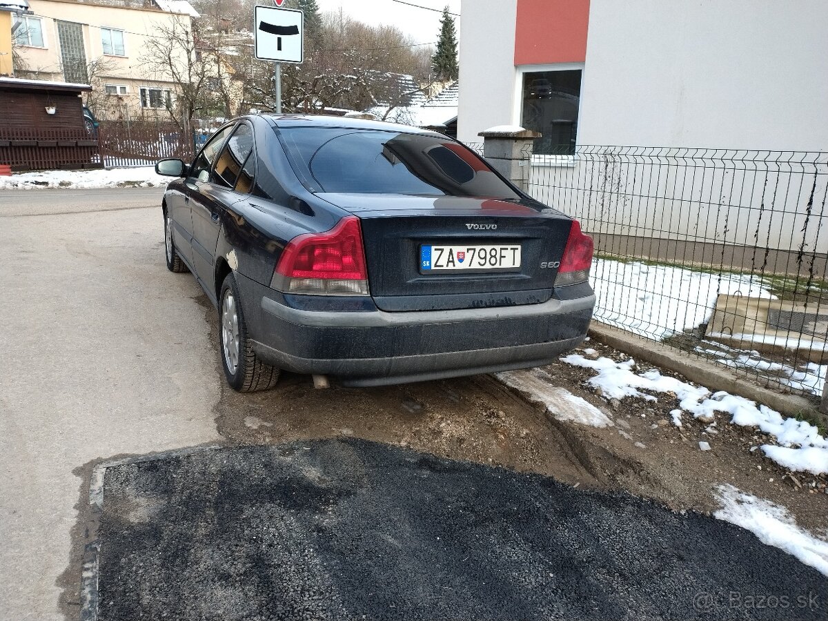 Volvo S60 - 2
