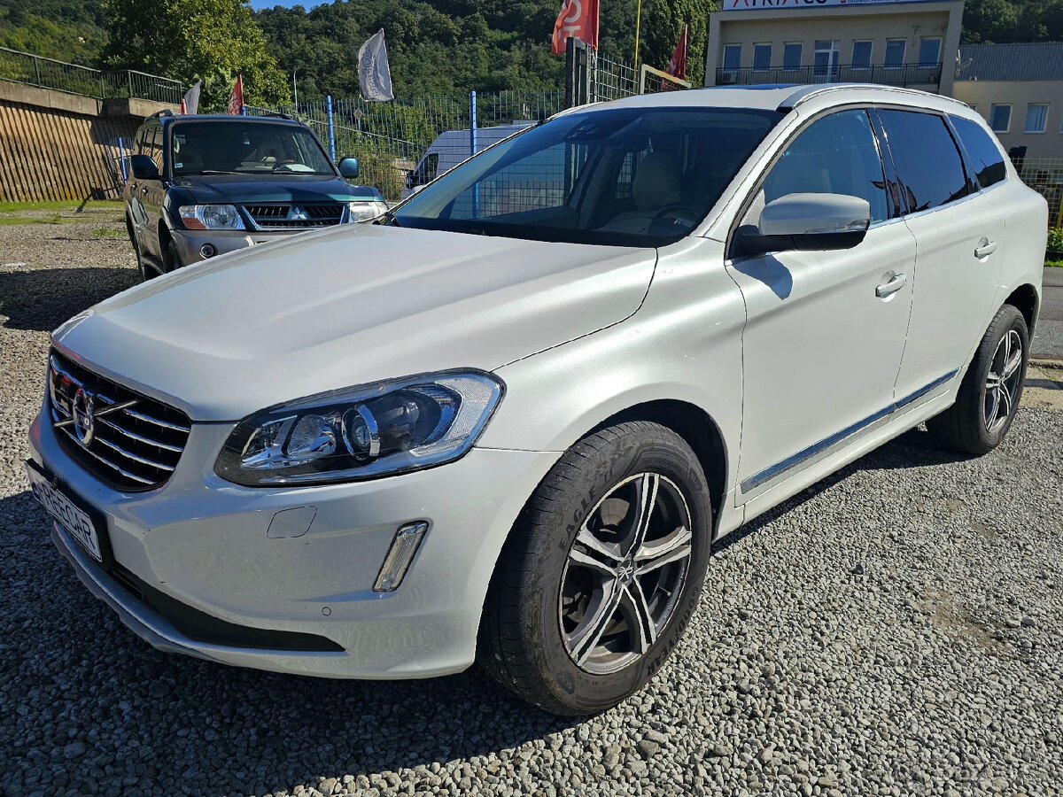 Volvo XC60 2.4 D5 AWD Summum - 2
