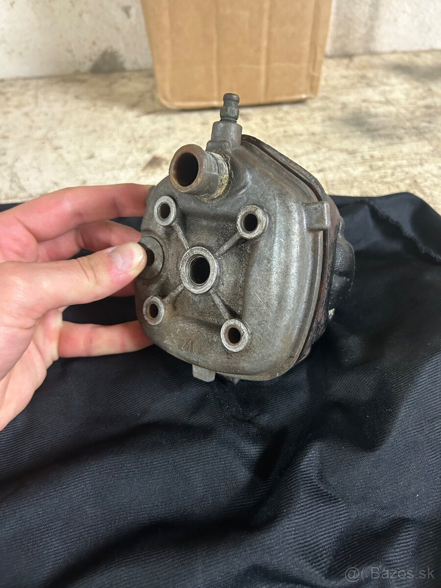 Yamaha aerox valec - 2