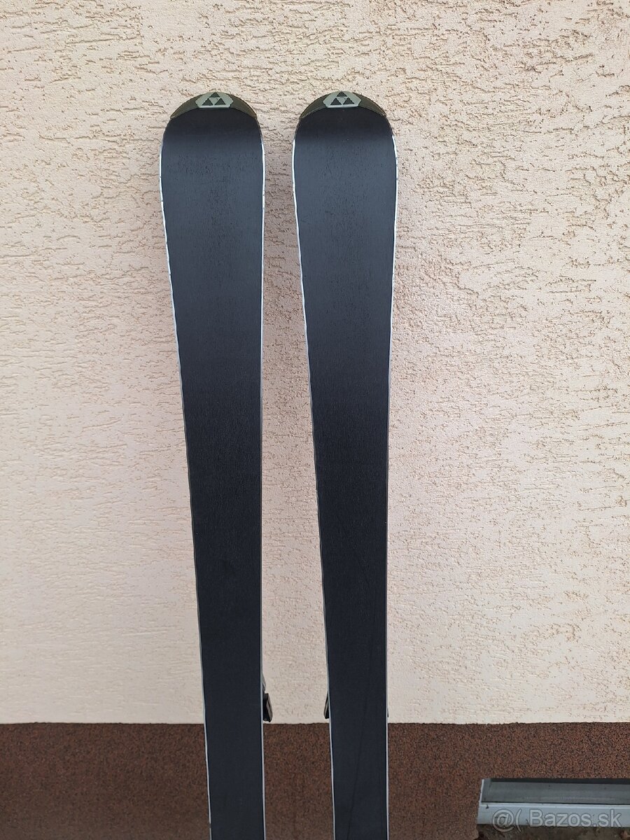 Predám lyže - 2