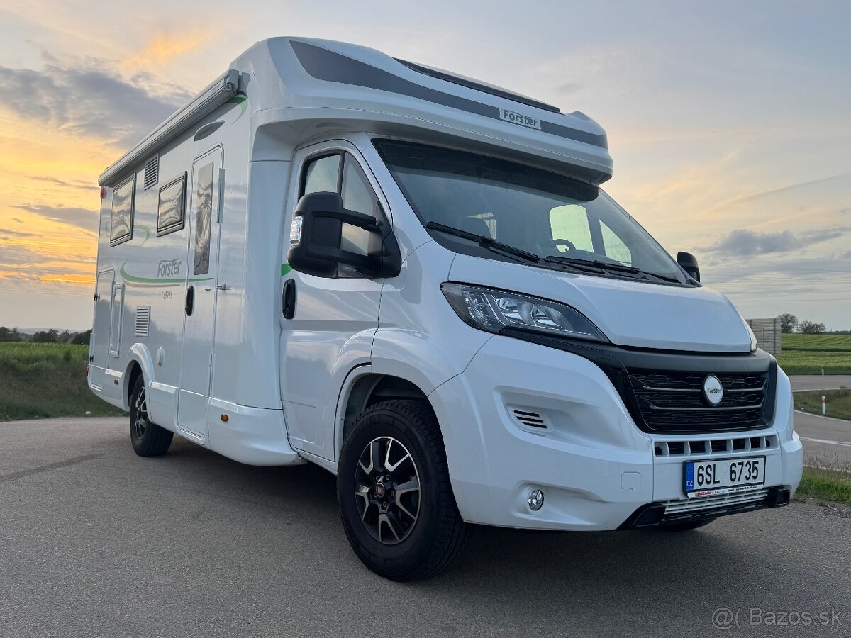 Forster T 699 EB - r. 2024, výbava - 2