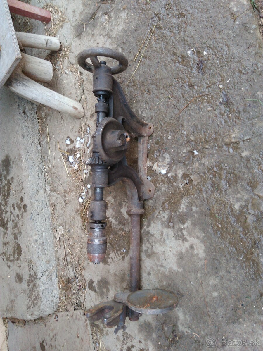 Časti starej vŕtačky. - 2