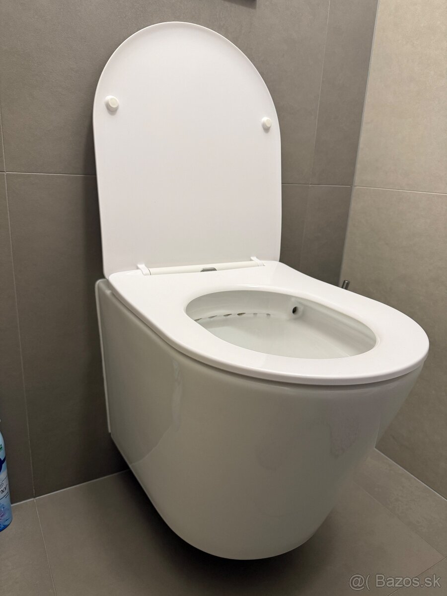 Wc závesné SAT Infinitio s doskou softclose - 2