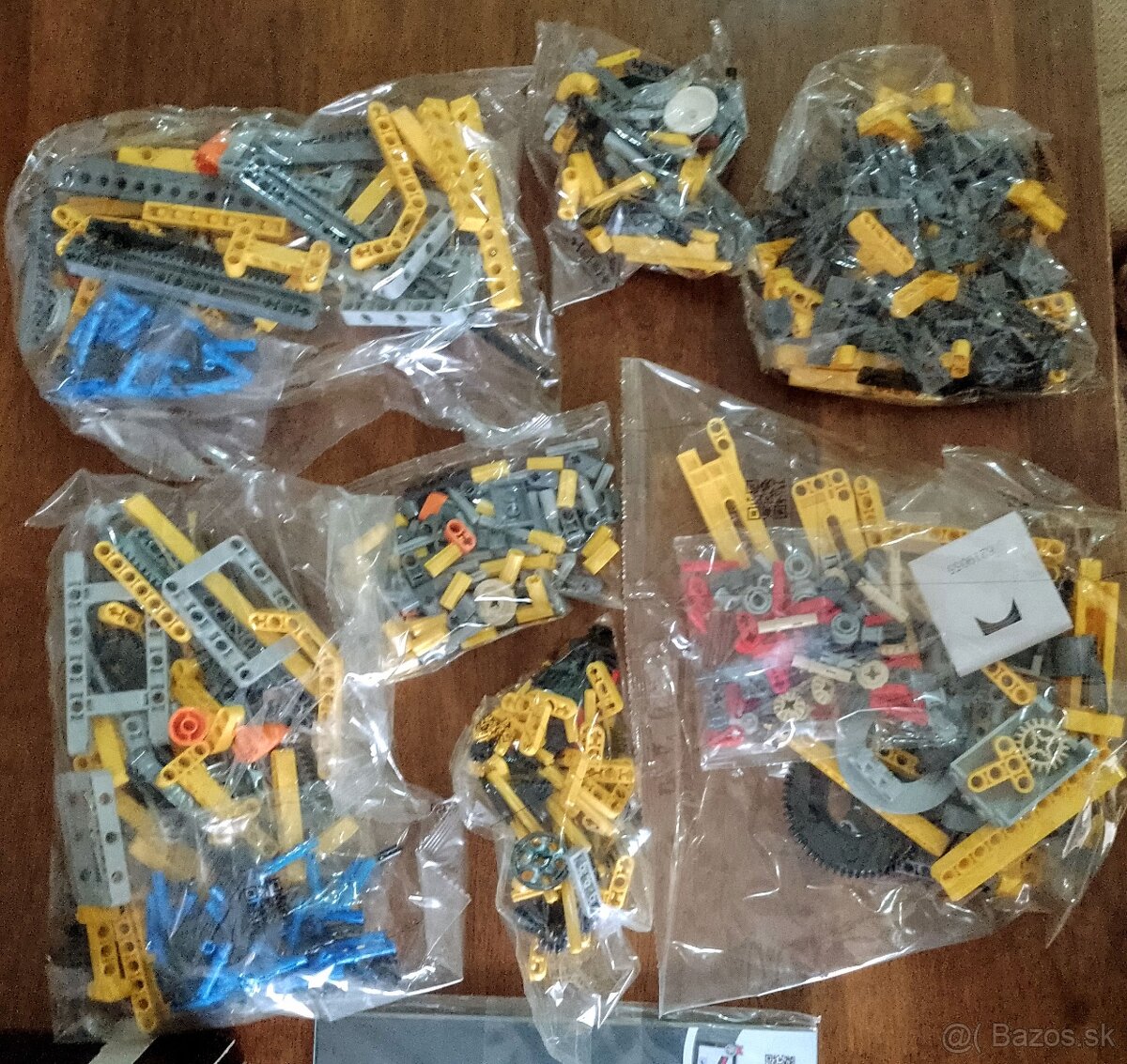 Lego TECHNIC 42097 - 2
