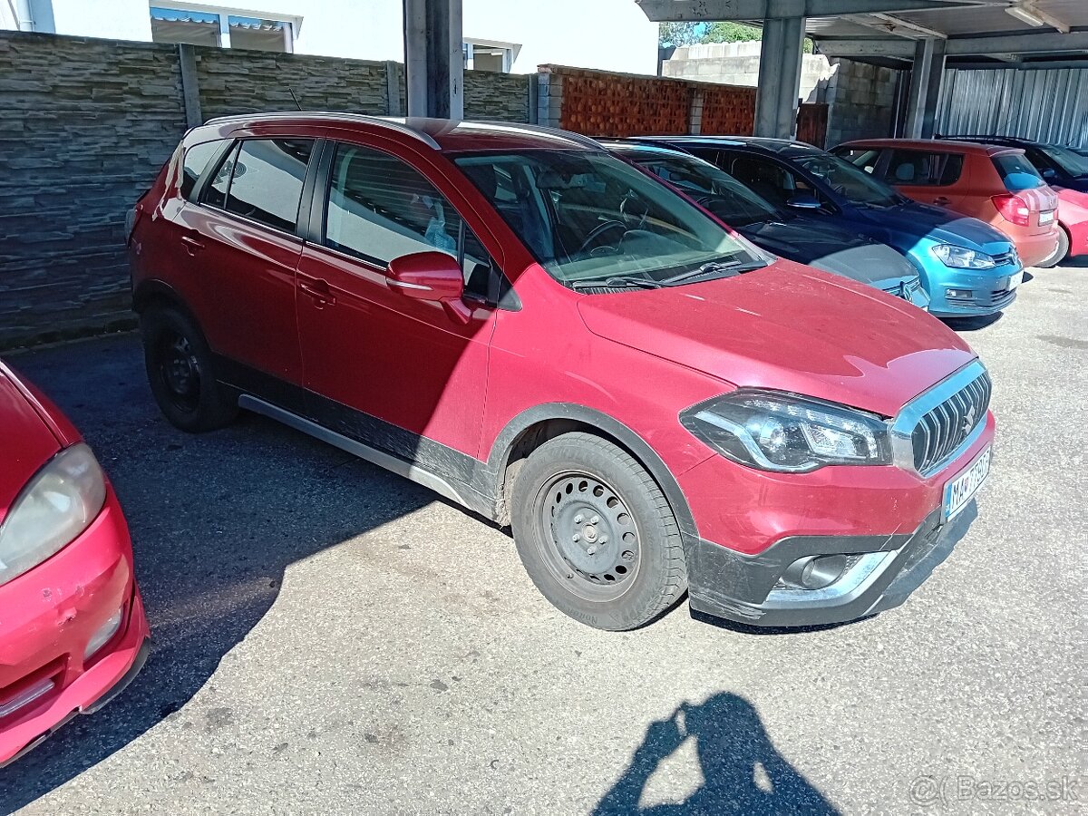 Rozpredám suzuki sx4 scross 1.0 Automat 2wd 2017 - 2
