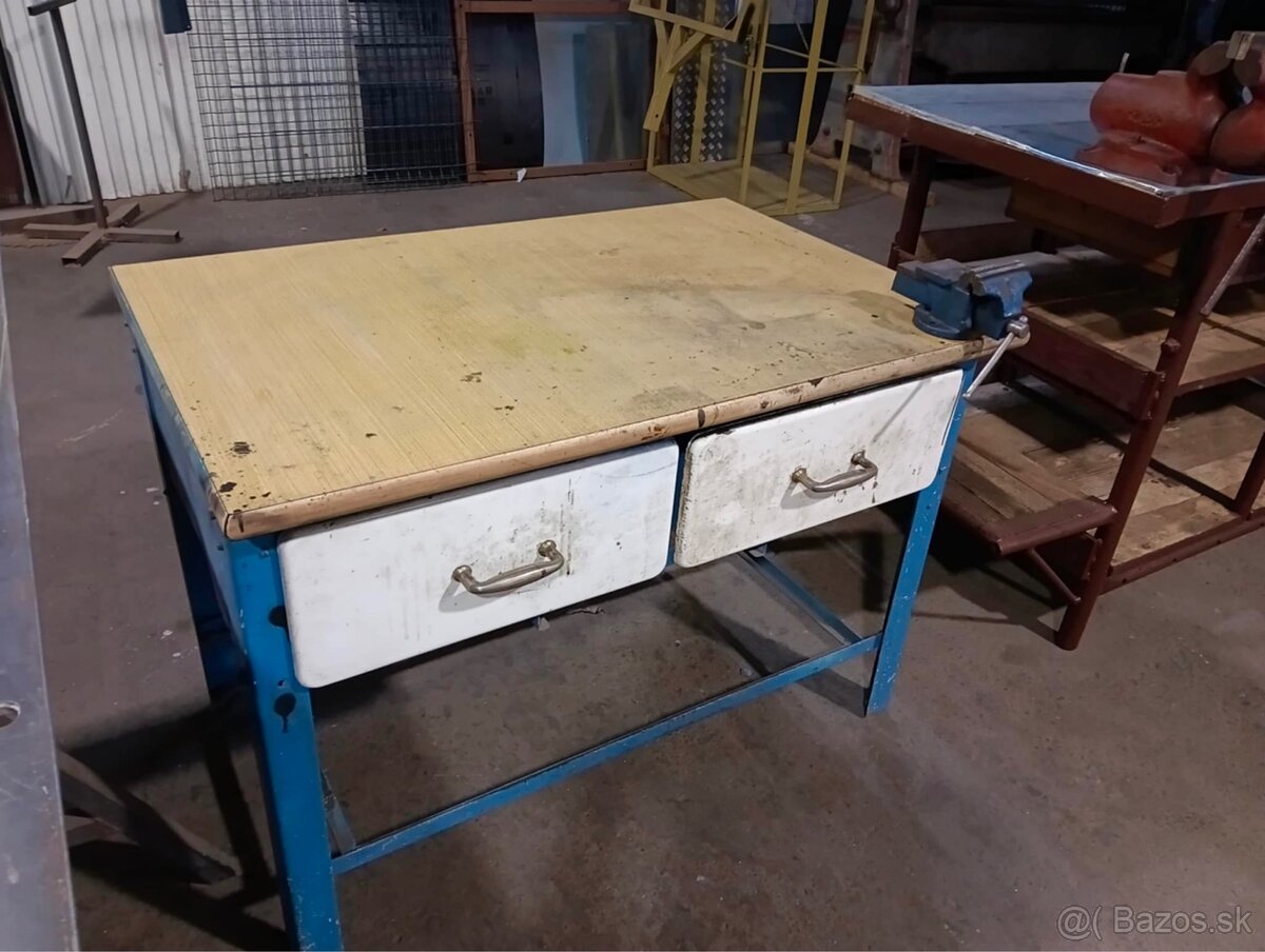 Pracovný stôl ponk - 2