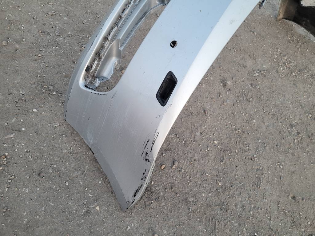 VW PASSAT 3AA B7 NARAZNIK - 2