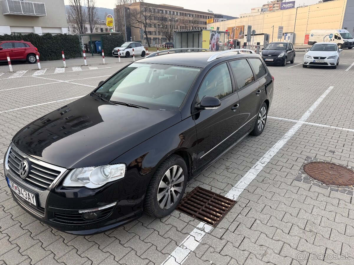 Volkswagen Passat Variant 1,6 TDI R-LINE - 2