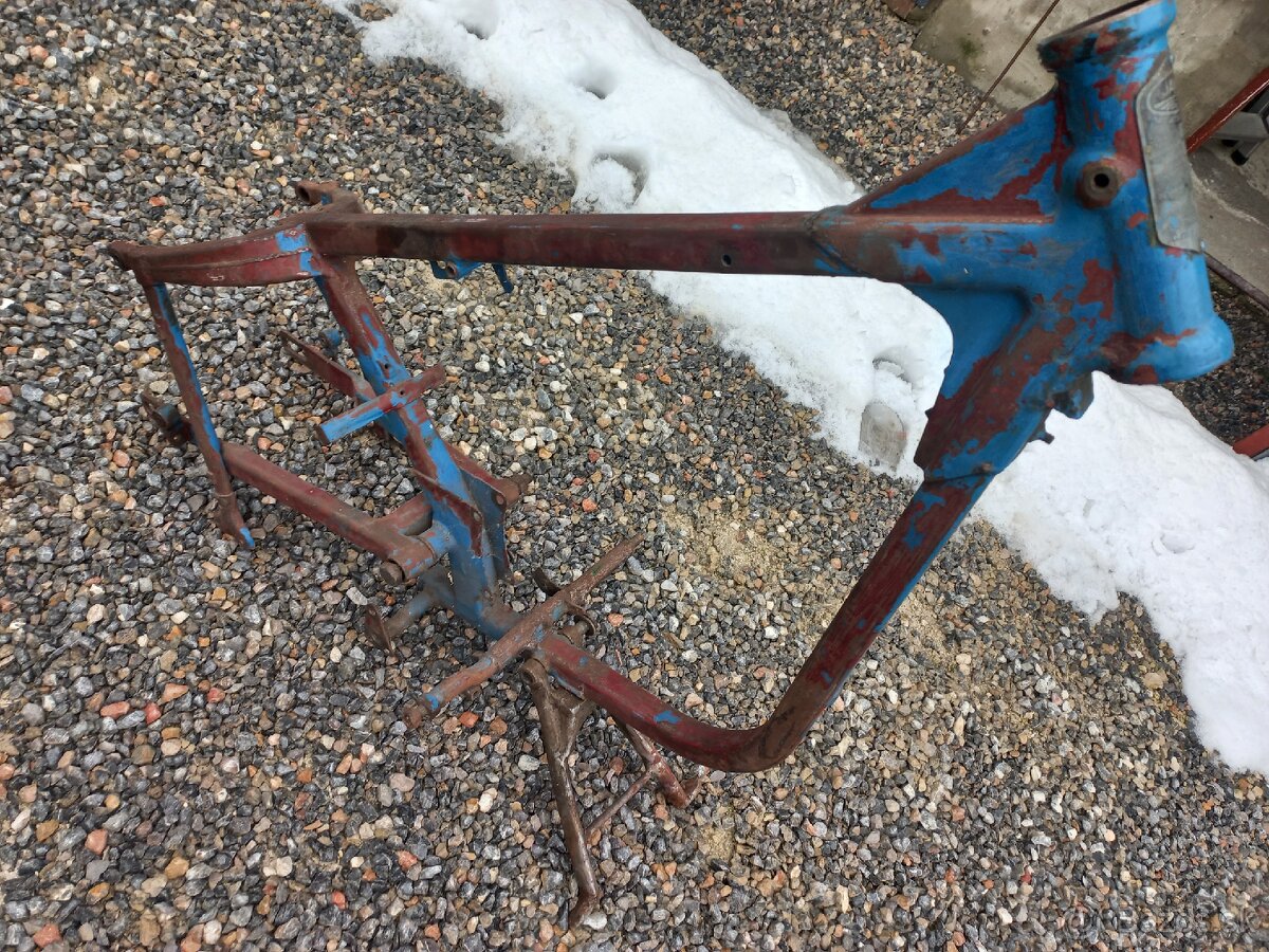 Rám na jawa 175 356 - 2