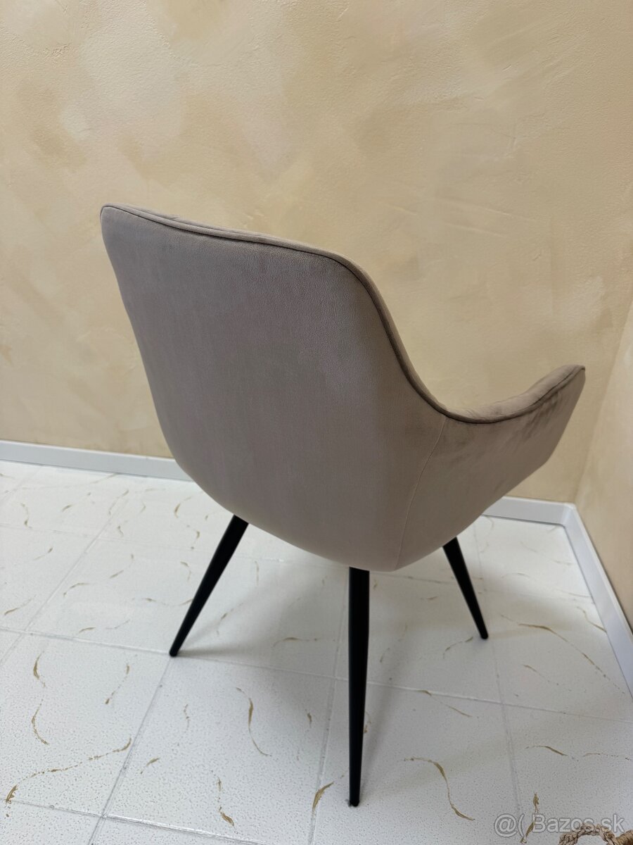 Dizajnová otočná stolička MONGU – ako nová - 2