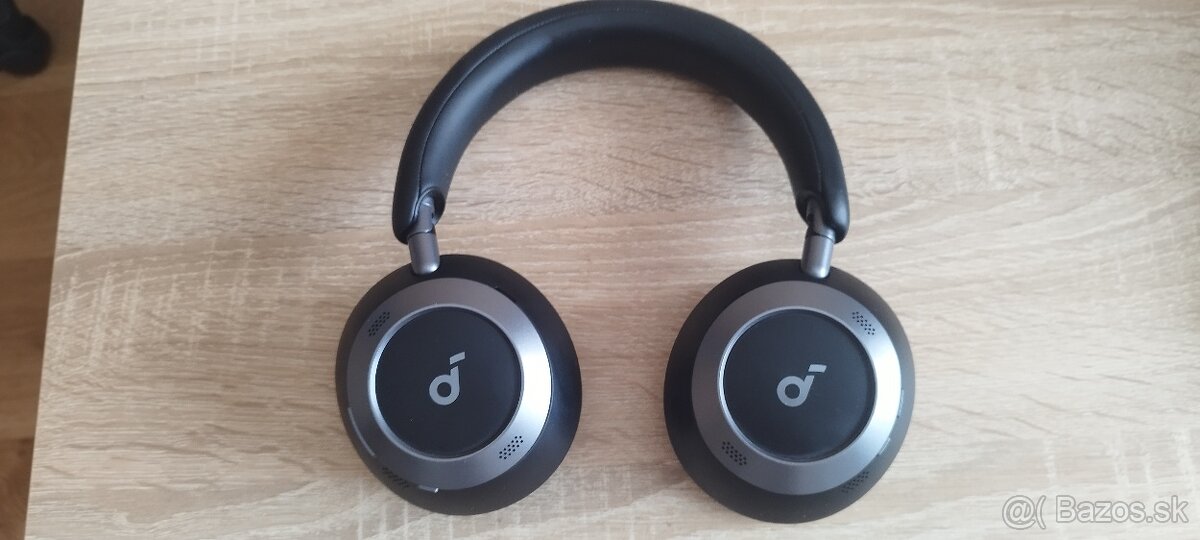 Anker - 2