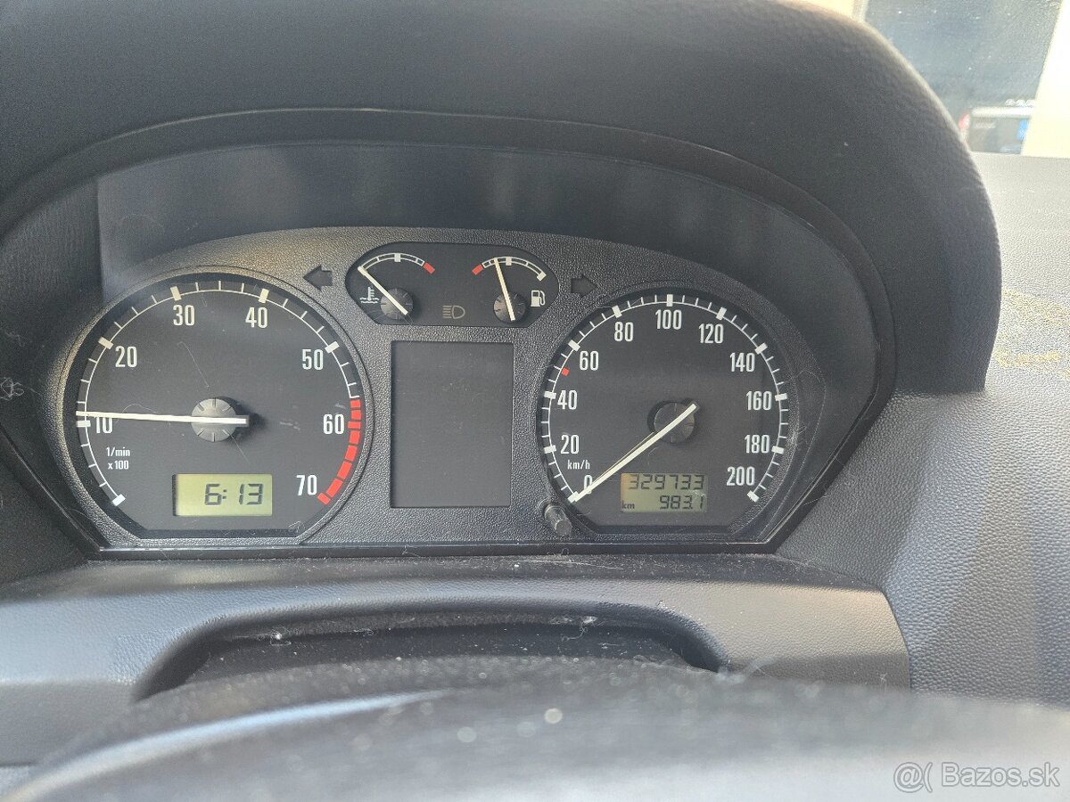 SKODA FABIA - 2