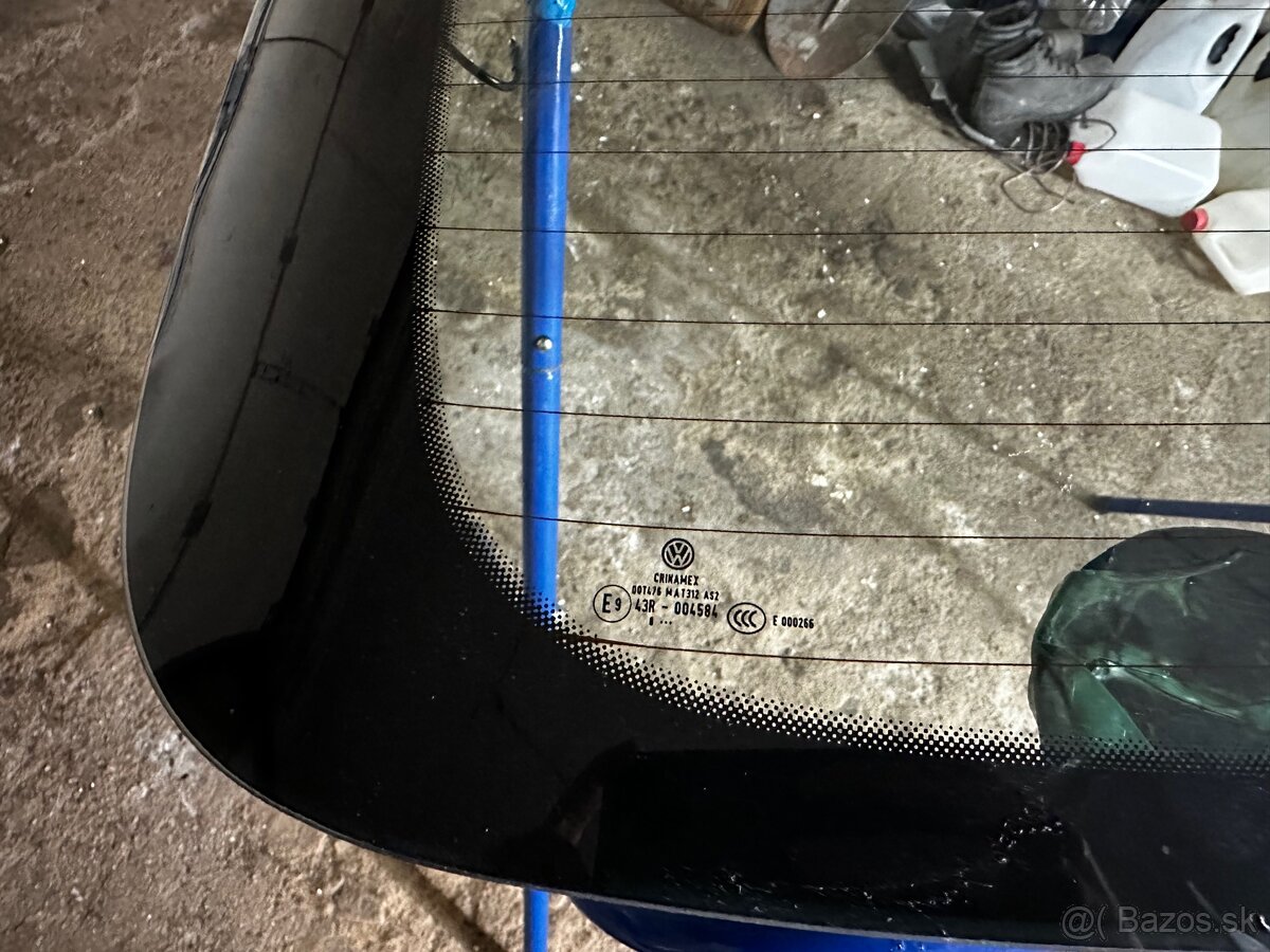 Zadné sklo Golf 5/6 kombi - 2