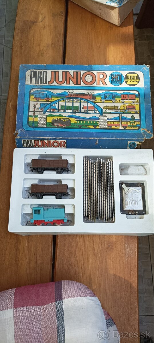 Piko sada vlako-dráha - 2