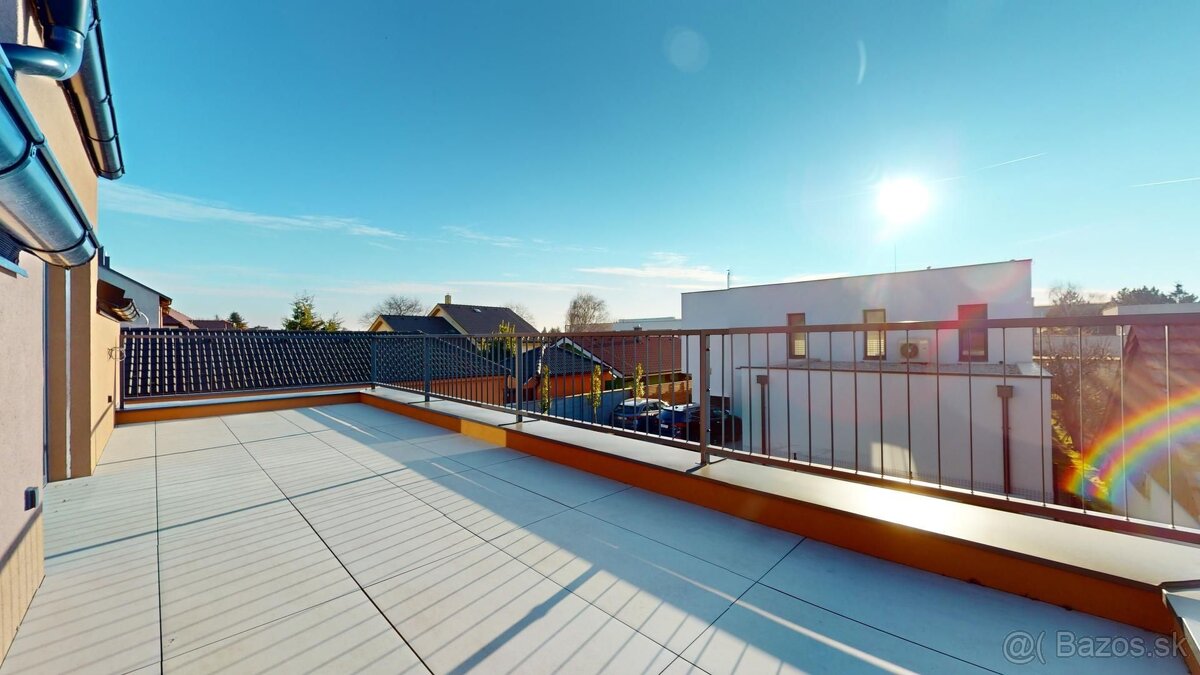 Moderný dvojpodlažný holodom 5i rodinného domu v Jarovciach - 2