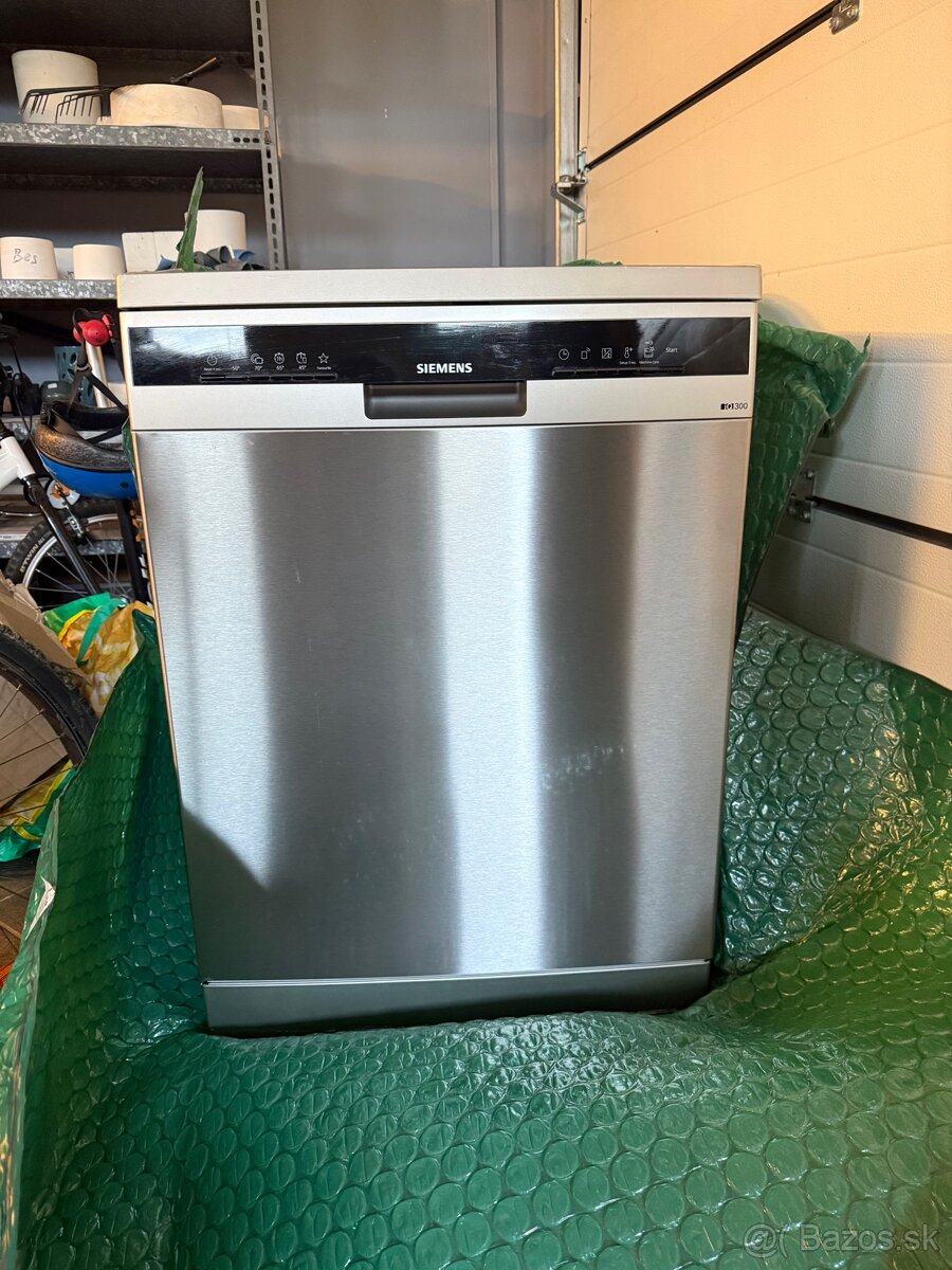 Umývačka riadu Siemens iQ300 - 2