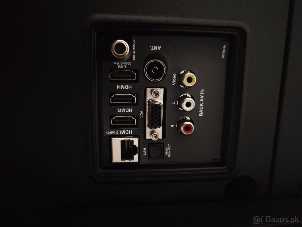 Predám LED 4K Smart tv JVC 50palcov - 2