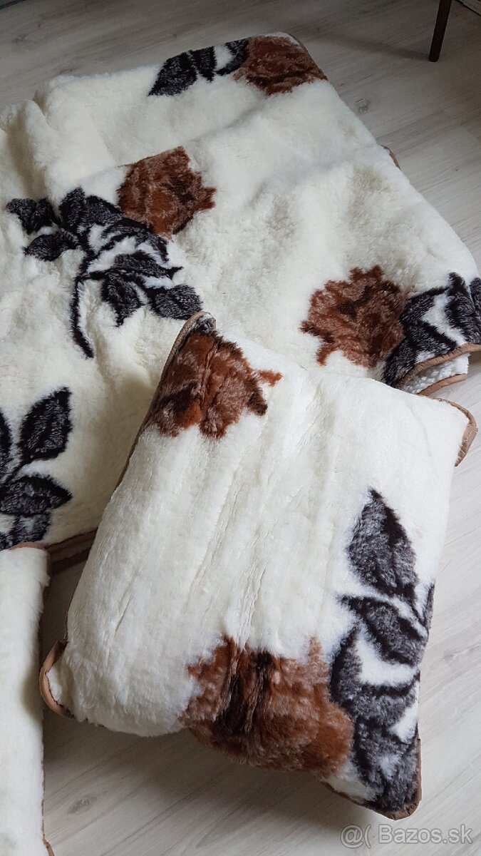 Vankúše a deka z ovčieho rúna - 2