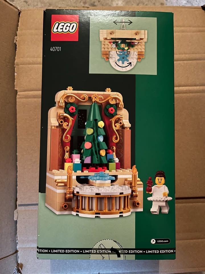 Lego - GWP - 40701 - Ballerina & Nutcracker Scene - 2