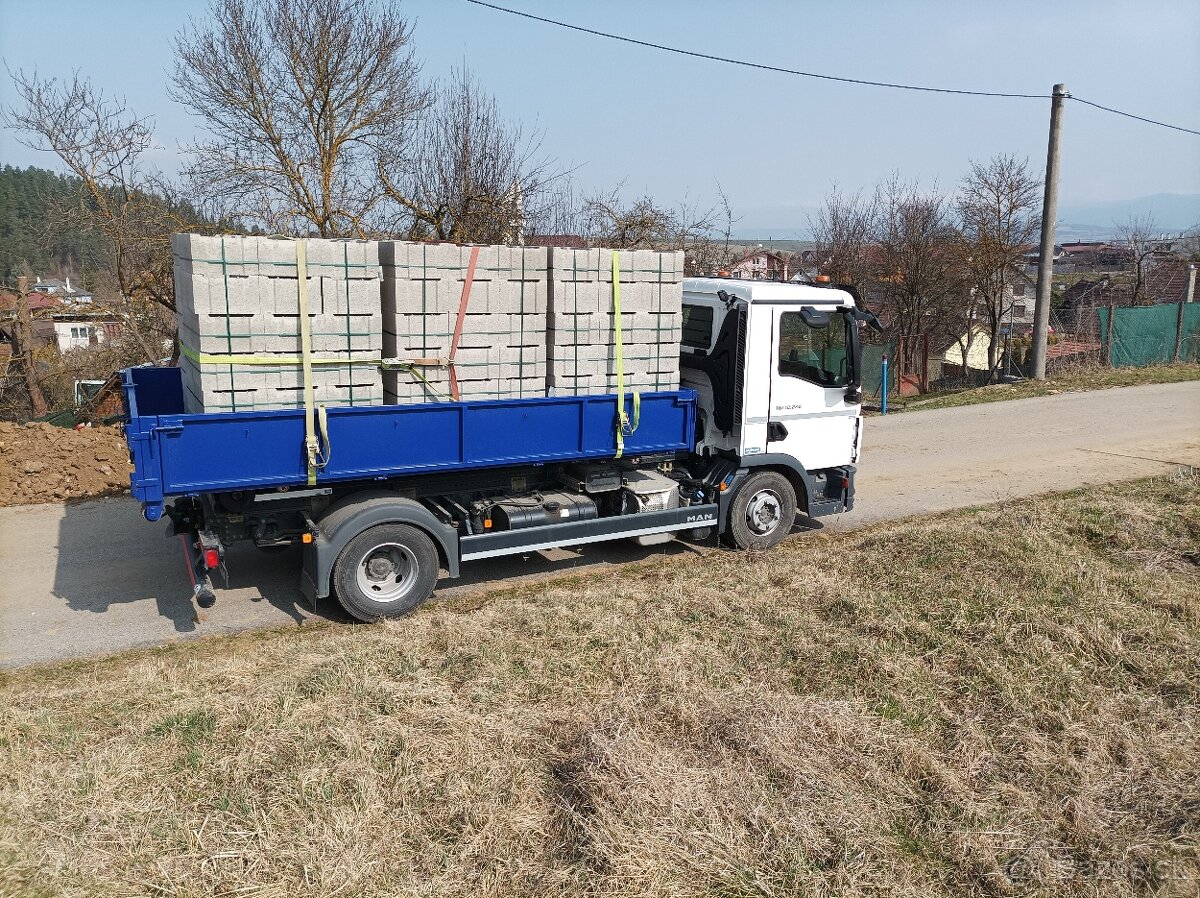 Autodoprava - dovoz štrkov,pieskov, kontajnerova preprava - 2