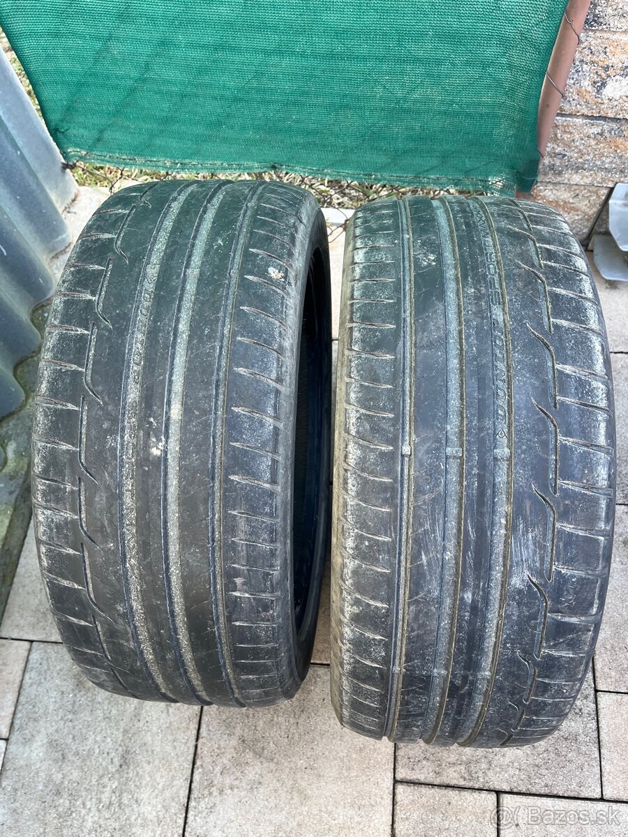 225/45 R17 - 2