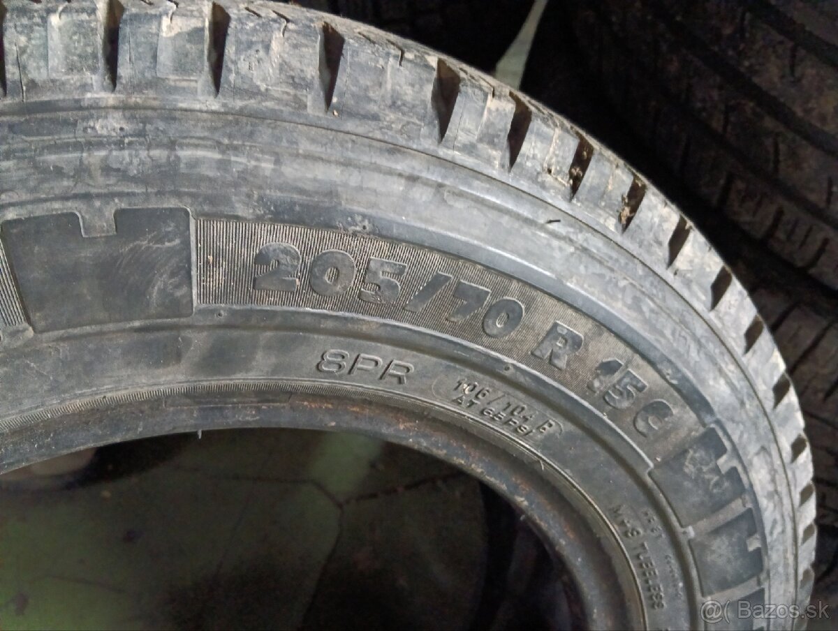 205/70 R15 C dodavkova pneu - 2