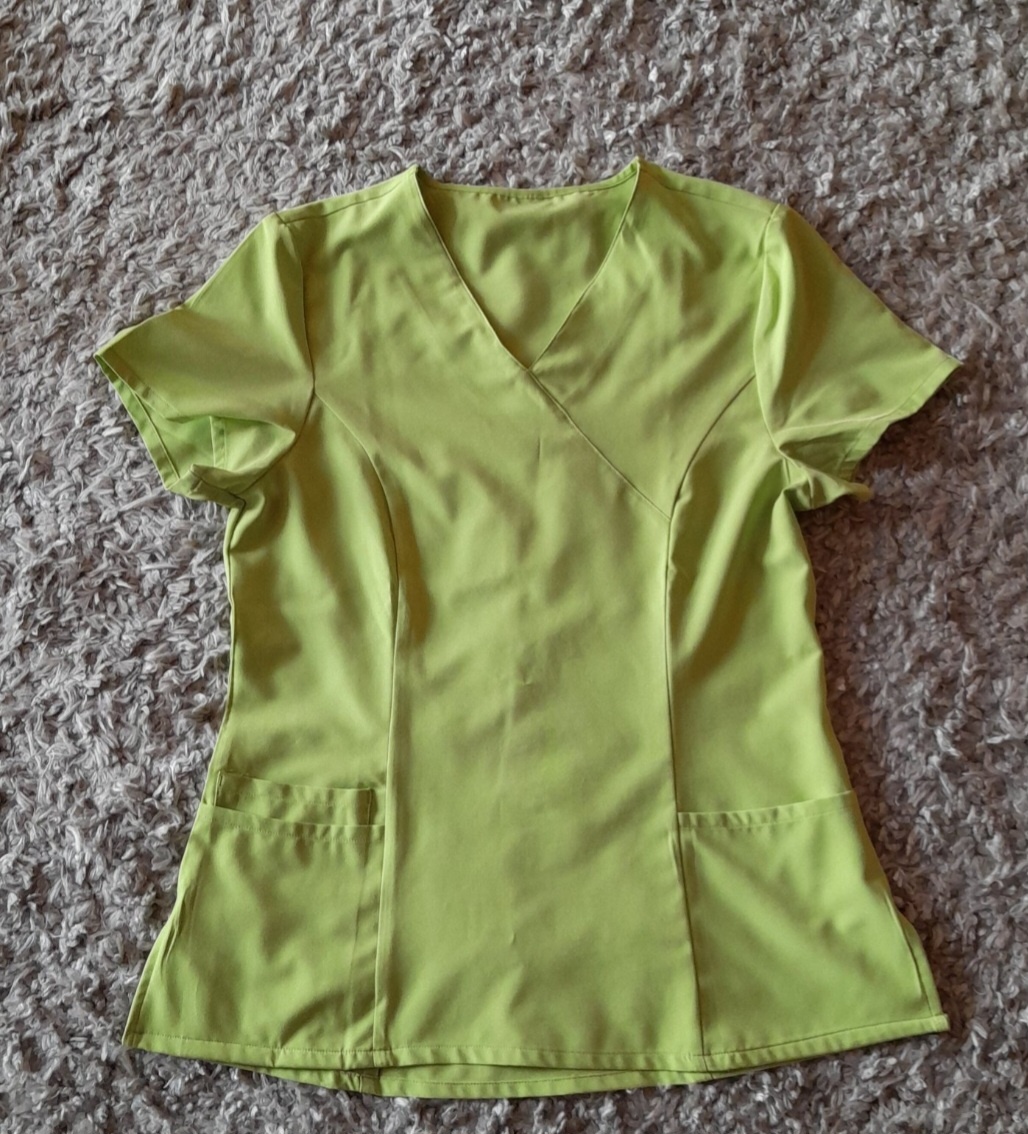 Zdravotná Blúza - 2