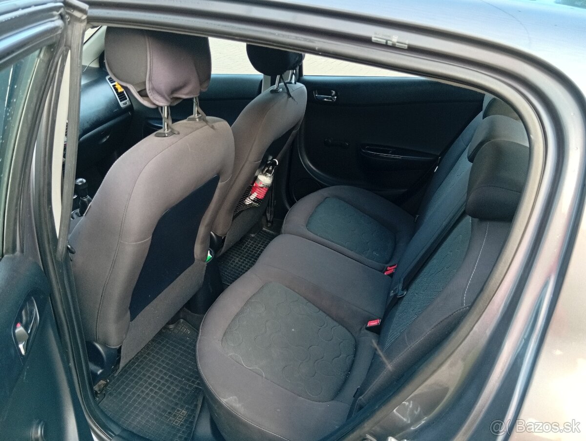 Hyundai i20 - 2