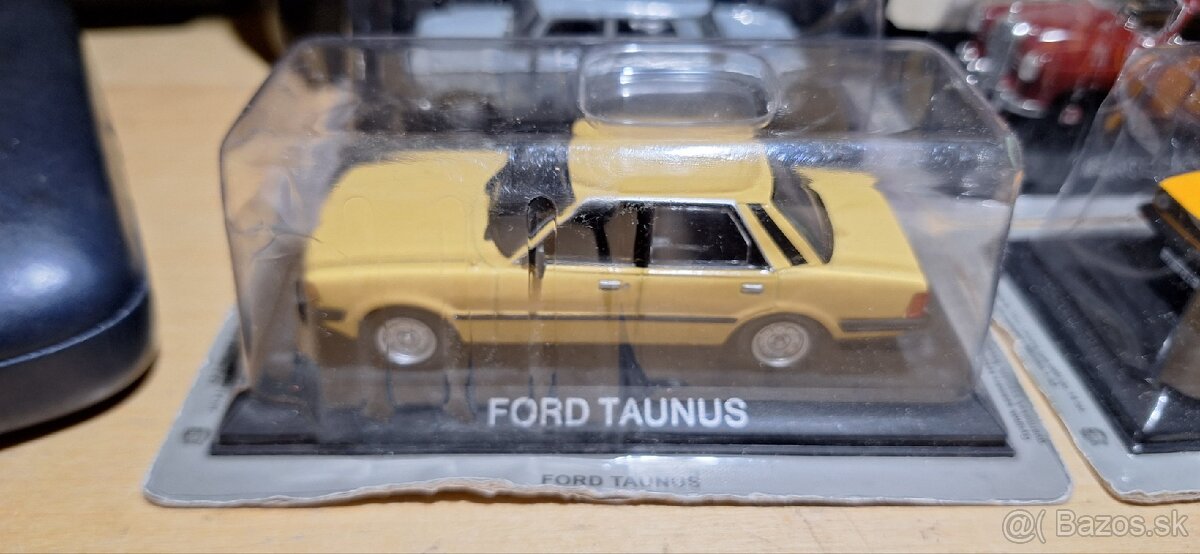 Deagostimi 1:43 modely aut - 2