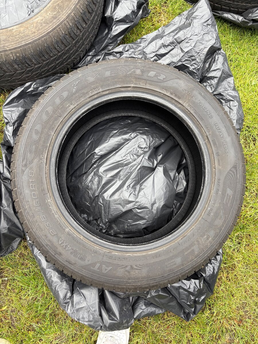Goodyear Eagle F1 4x4 - Celoročné pneu