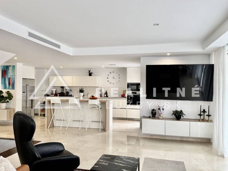 4 spálňová Vila v Torremuelle, Benalmádena - 2