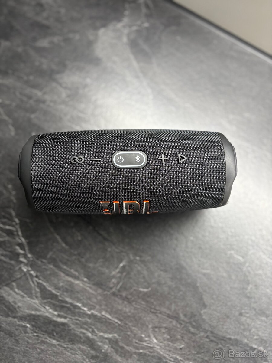JBL CHARGE 5 black - 2