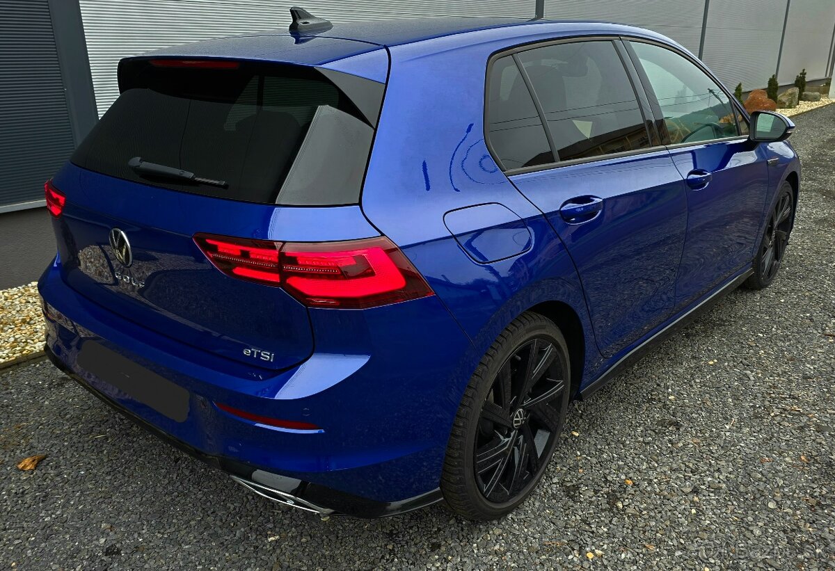Golf 8 1,5 etsi R-line - 2
