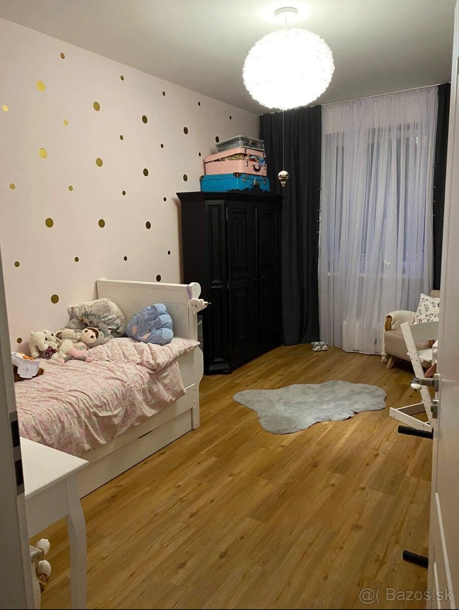 Drevena 3oj posteľ - 2