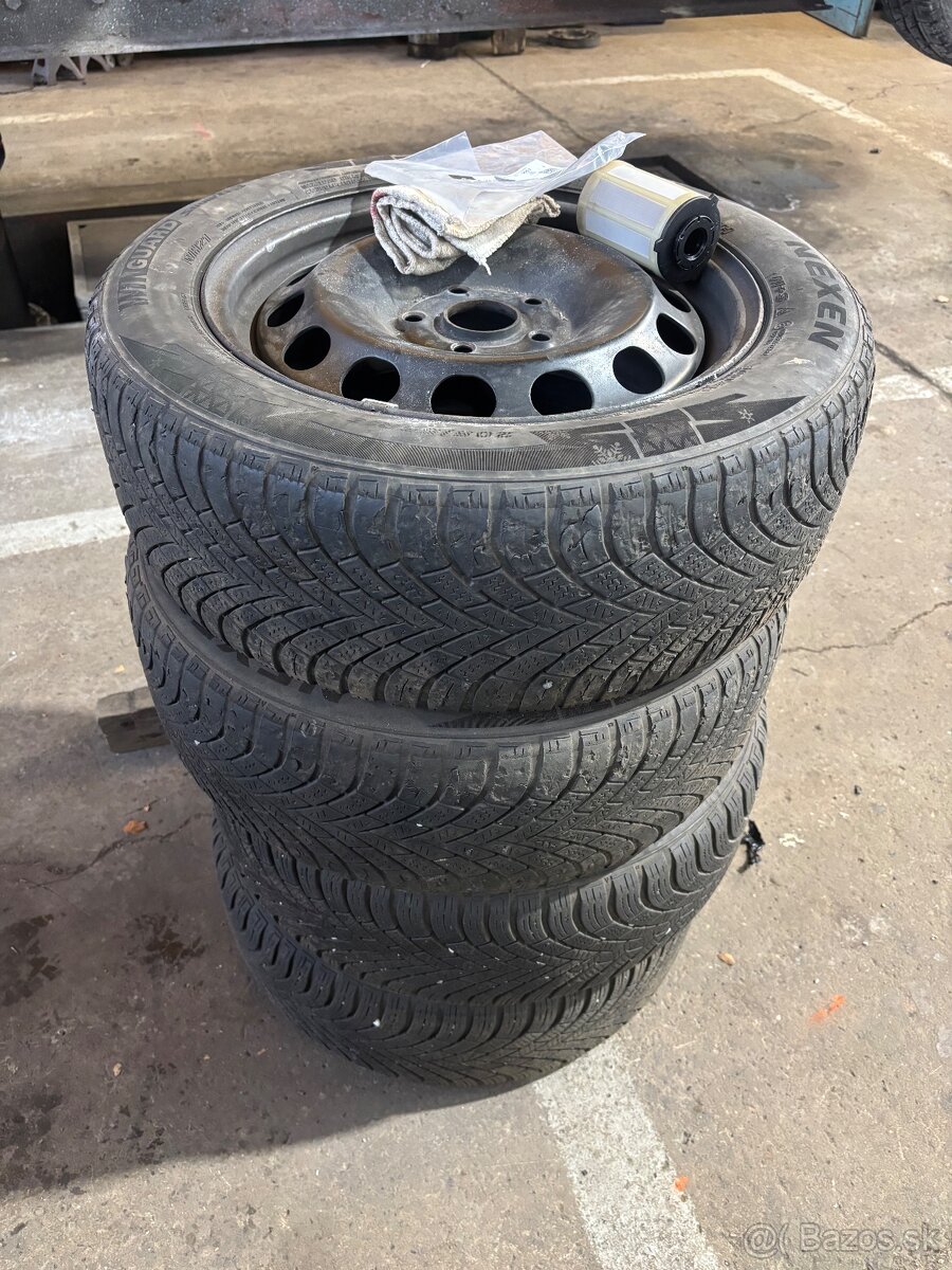Nexen 205/55R16 - 2