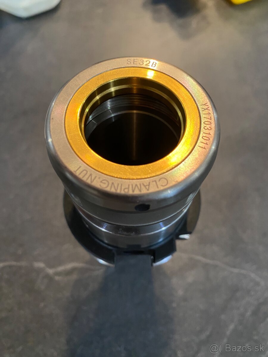 Klieštinový upínač SK40 ER32 - 2