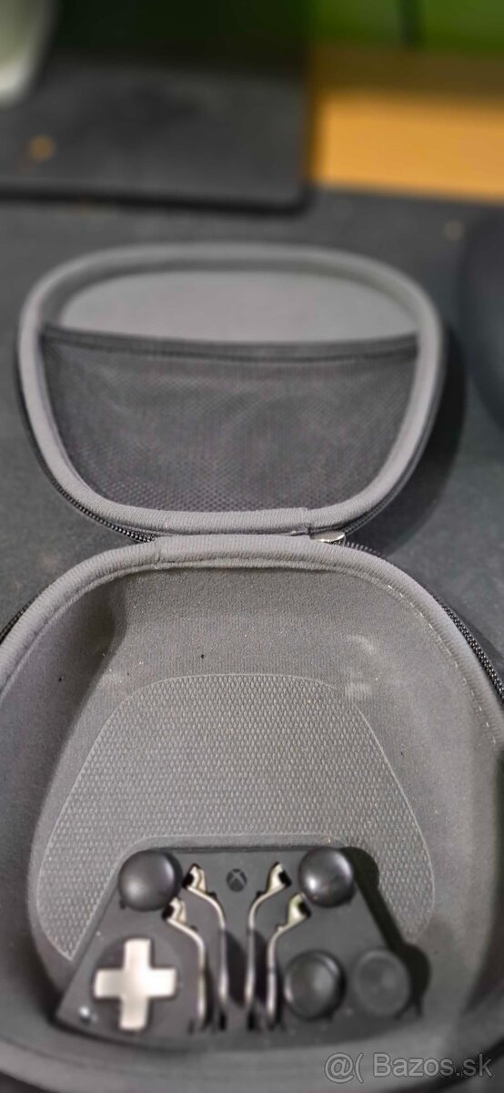 Xbox elite series 1 ovladač - 2