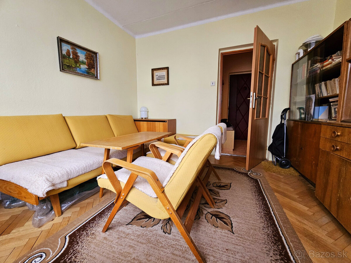 PREDAJ: 3izbovy byt v Brezne 70m2 - 2