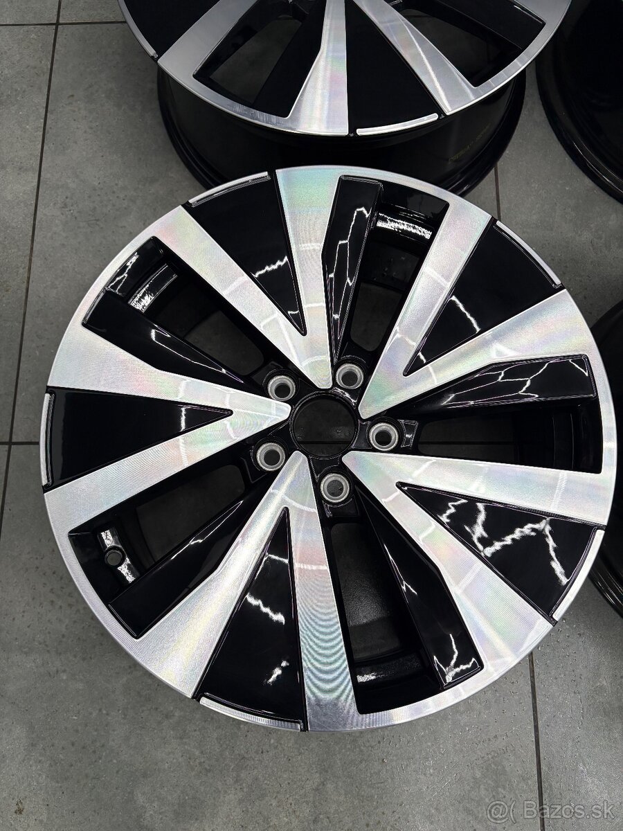 5x112 r18 vw Katana model cistonove - 2