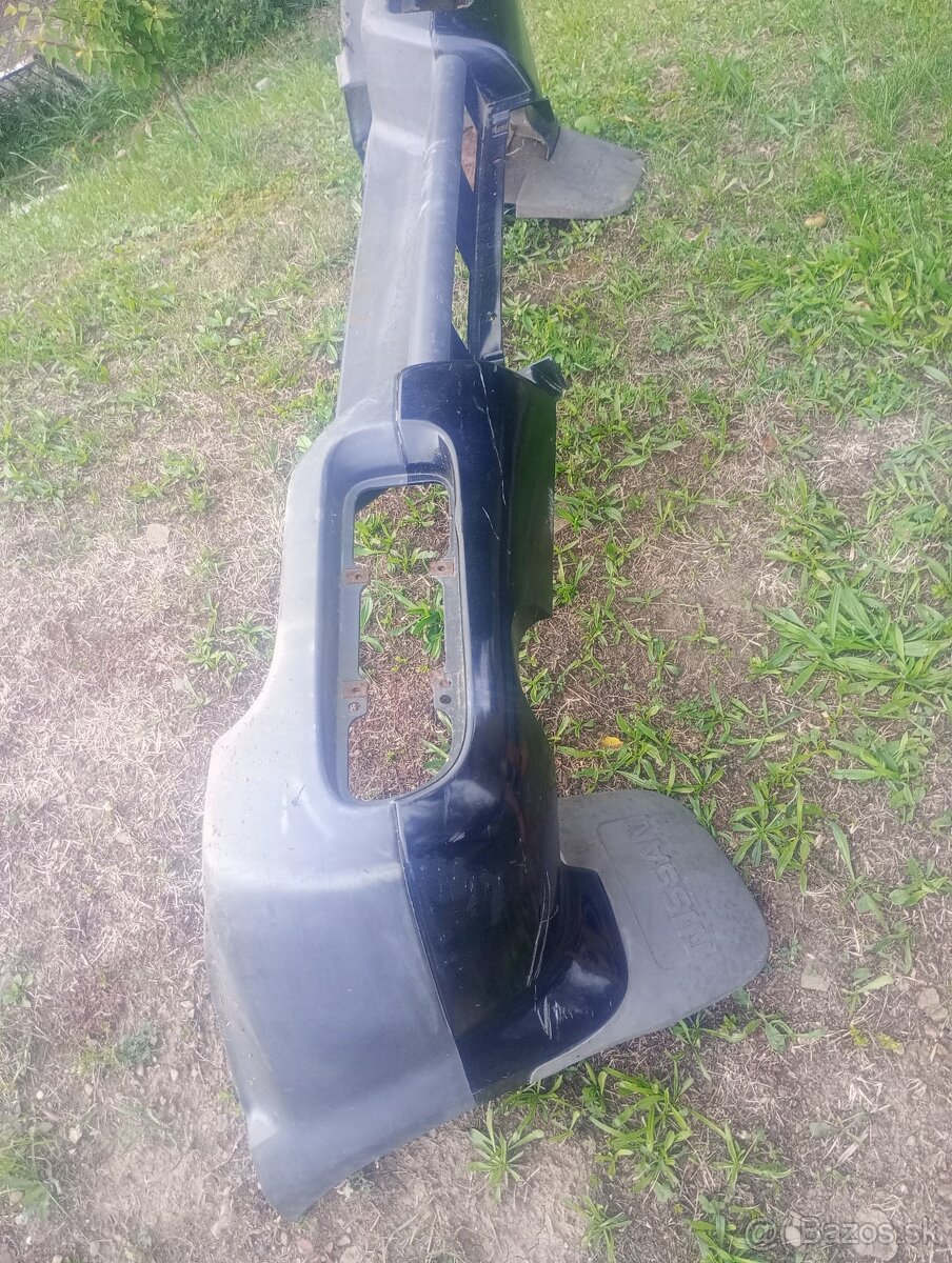 Nissan Terrano 2 zadný nárazník - 2